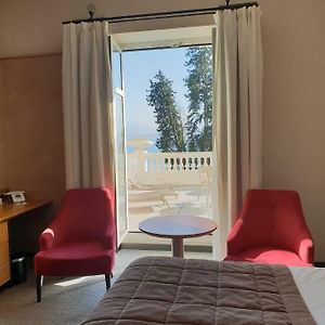 Deluxe Lake Room Terrace Spa Access Reservation Needed